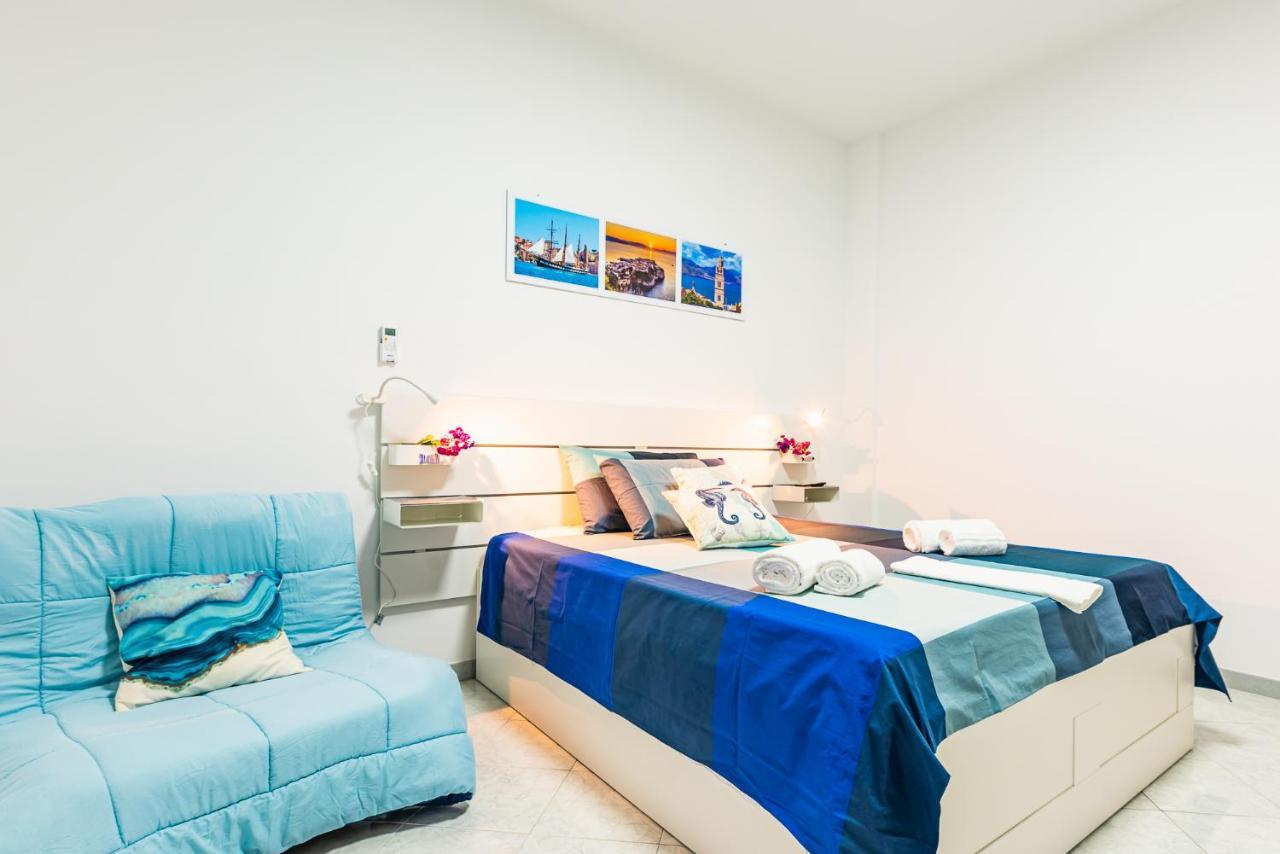 Bed and Breakfast L'Approdo Via Ancona Gaeta Esterno foto