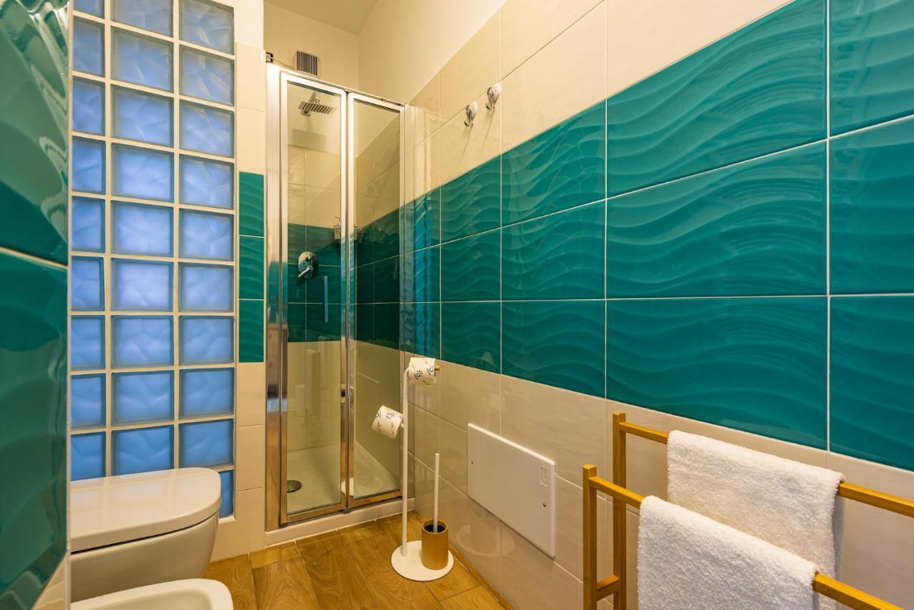 Bed and Breakfast L'Approdo Via Ancona Gaeta Esterno foto